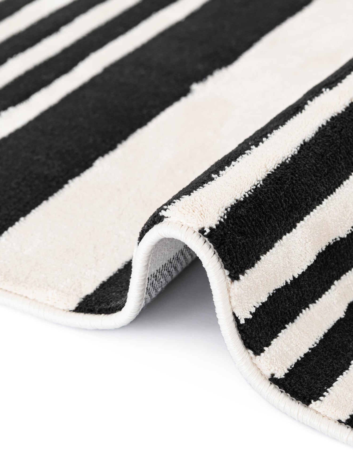 Black and White 9' 10 x 14' 1 Milano Rectangle Area Rug 100% Polyester with Cotton Backing Modern Contemporary Carpet for Home Decor Interior Design for Sale at Rug Engine
