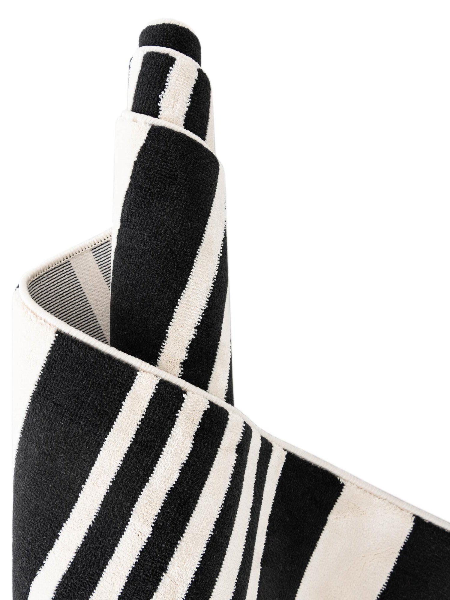 Black and White 7' 1 x 10' Milano Rectangle Area Rug 100% Polyester with Cotton Backing Modern Contemporary Carpet for Home Decor Interior Design for Sale at Rug Engine