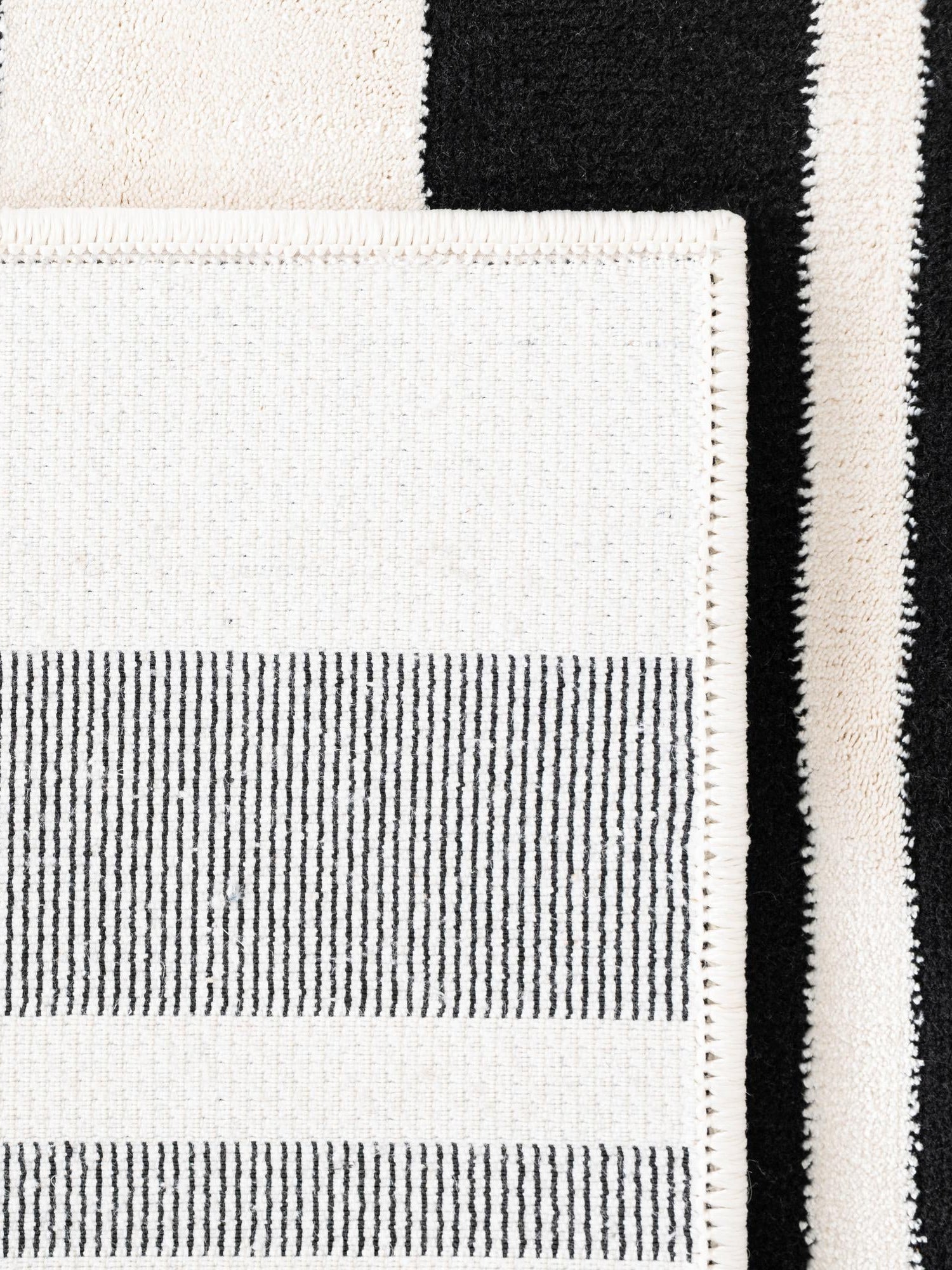 Black and White 2' 7 x 12' Milano Runner Area Rug 100% Polyester with Cotton Backing Modern Contemporary Carpet for Home Decor Interior Design for Sale at Rug Engine