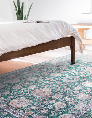 Emerald Green 5' 1 x 8' Yara Washable Rectangle Rug