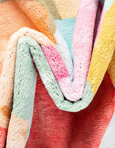 Washable Multicolor 5' 3 x 7' 9 Medina Rectangle Area Rug Easy to Clean Stain Resistant & Durable Polyester Classic Carpet for Home Decor & Design for Sale at Rug Engine