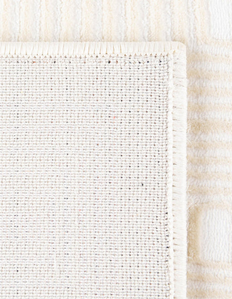 Ivory White 4' 1 x 6' 1 Aakaar Rectangle Area Rug 85% Polypropylene & 15% Chenille Living Room Bedroom Carpet for Sale at Rug Engine