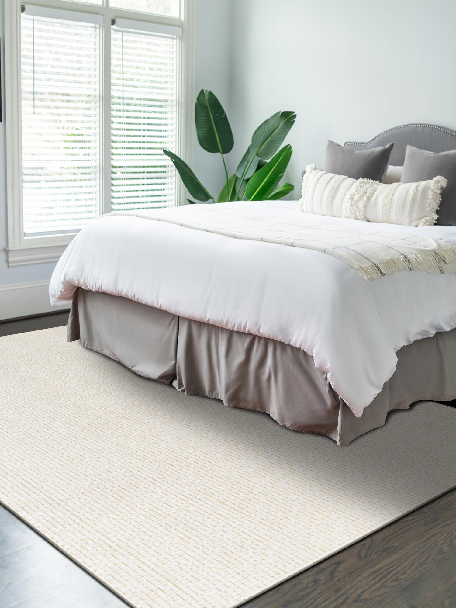 Ivory White 7' 10 x 10' Aakaar Rectangle Area Rug 85% Polypropylene & 15% Chenille Living Room Bedroom Carpet for Sale at Rug Engine