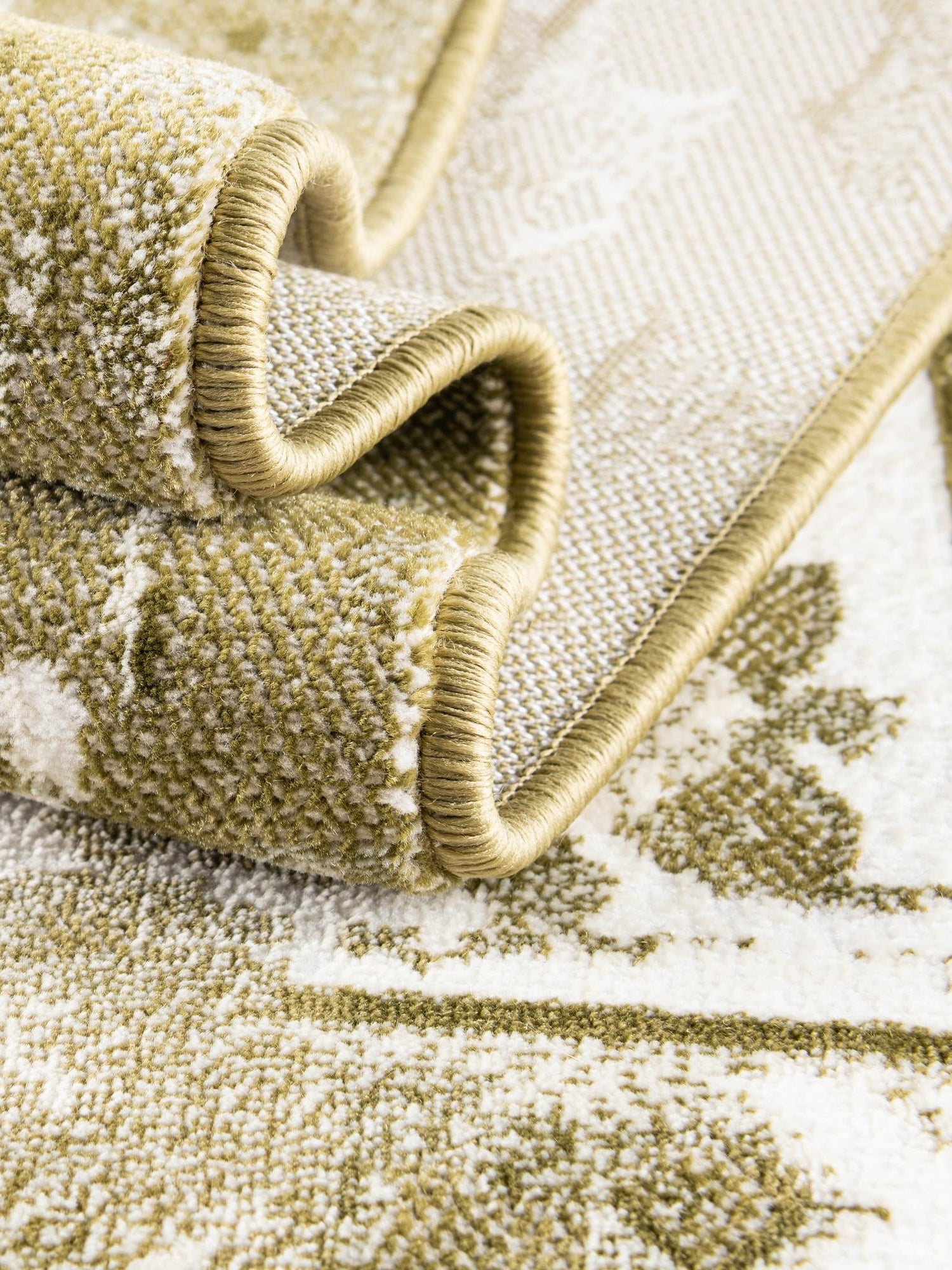 Olive Green 4' 1 x 6' 1 Narenj Rectangle Area Rug 85% Polypropylene & 15% Polyester Traditional Classic Carpet for Living, Dining, Bedrooms, Office for Sale at Rug Engine