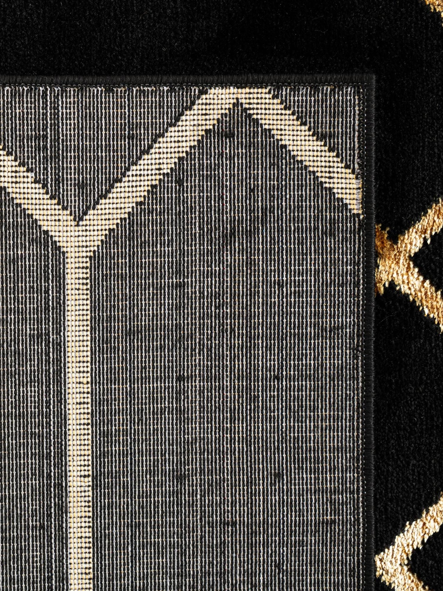 Black and Gold 7' 10 x 10' Marilyn Monroe Glam Rectangle Area Rug 70% Polypropylene & 30% Polyester Vivid Geometric Modern Carpet for Interior Home Decor for Sale at Rug Engine